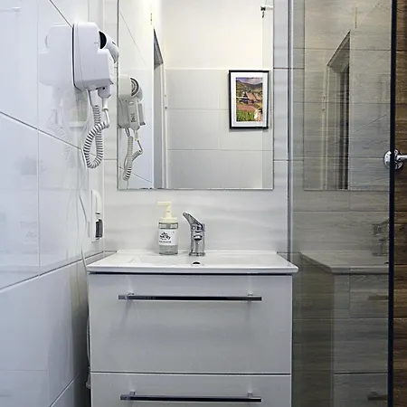 ゲストハウス Projekt Tatry 3*