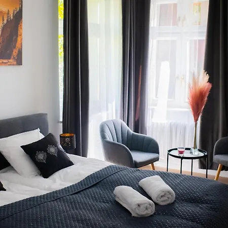 Projekt Tatry ゲストハウス ザコパネ